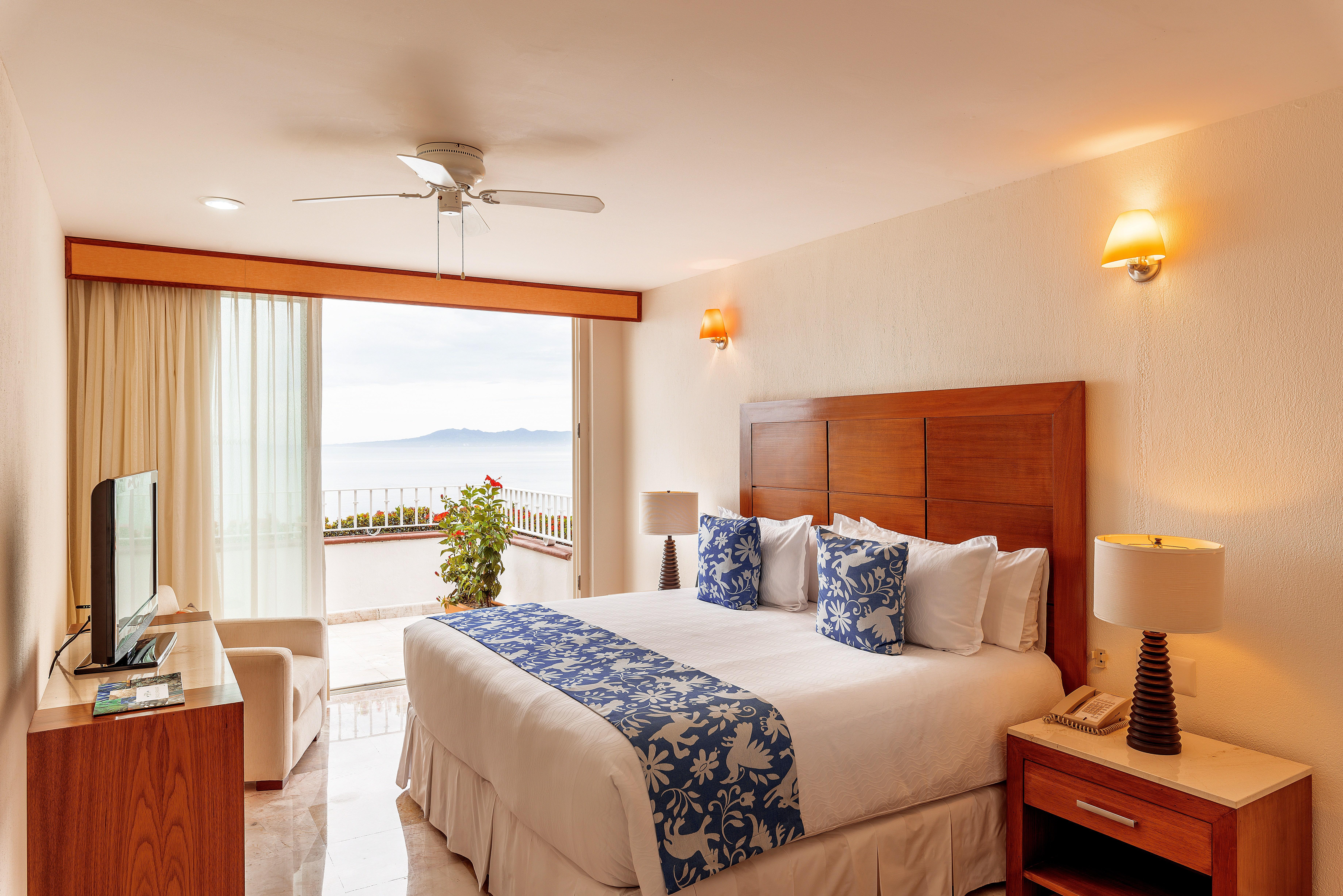 Grand Miramar All Luxury Suites & Residences (Adults Only) Puerto Vallarta Exterior foto